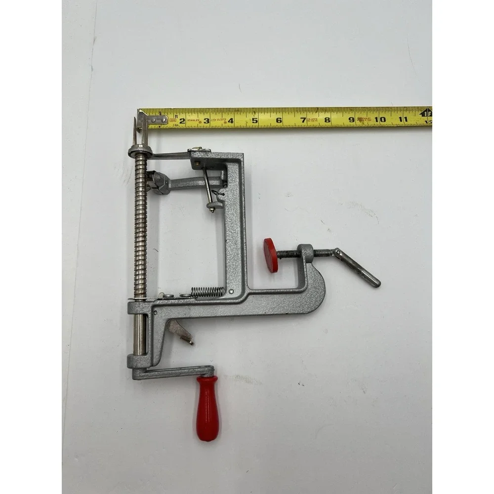 Vintage Pampered Chef Apple Peeler Corer Slicer Clamp Made in Taiwan #2430